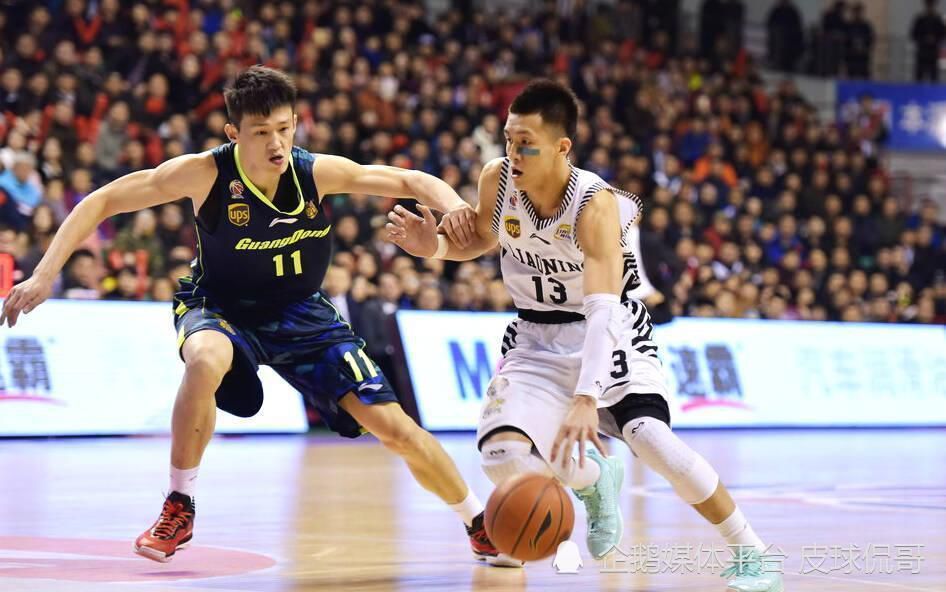 多名NBA高管：鹈鹕几乎不可能裁掉锡安据TA记者MikeVorkunov报道，由于锡安上赛季仅出战了29场比赛，他后三个赛季（2025-26、2026-27、2027-28）的合同将不再受保障。